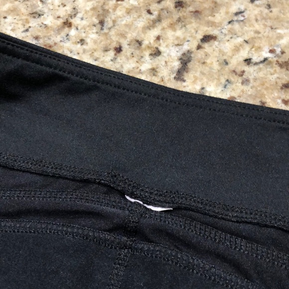Fabletics Capri - Picture 5 of 13
